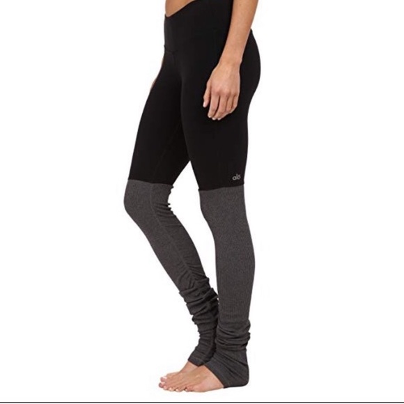 ALO Yoga Ribbed Goddess Leggings - Picture 5 of 8